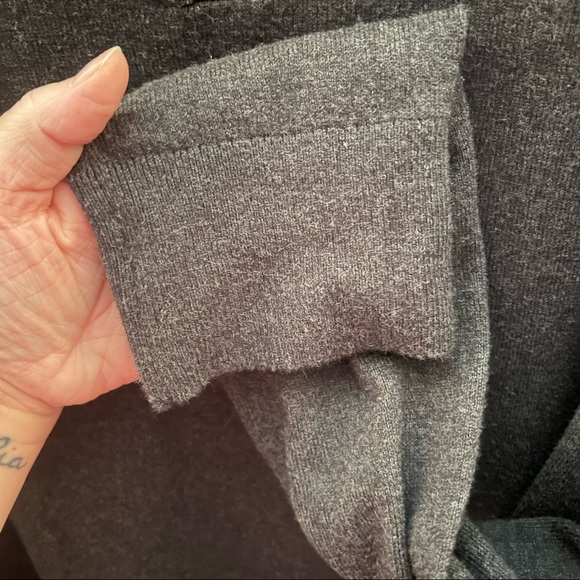 Men’s Banana Republic Cotton Cashmere 1/4 Button Sweater Grey Size XL - Picture 8 of 11